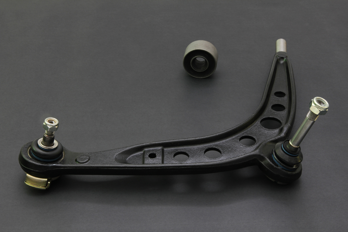 BMW E36 FRONT LOWER CONTROL ARM RH+LH
WITH 2 RUBBER BUSHING 4PCS/SET