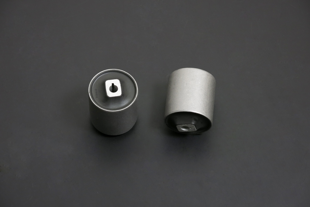 BMW X5 E70/X6 E71 FRONT FRONT LOWER ARM BUSHING
(HARDEN RUBBER) 2PCS/SET