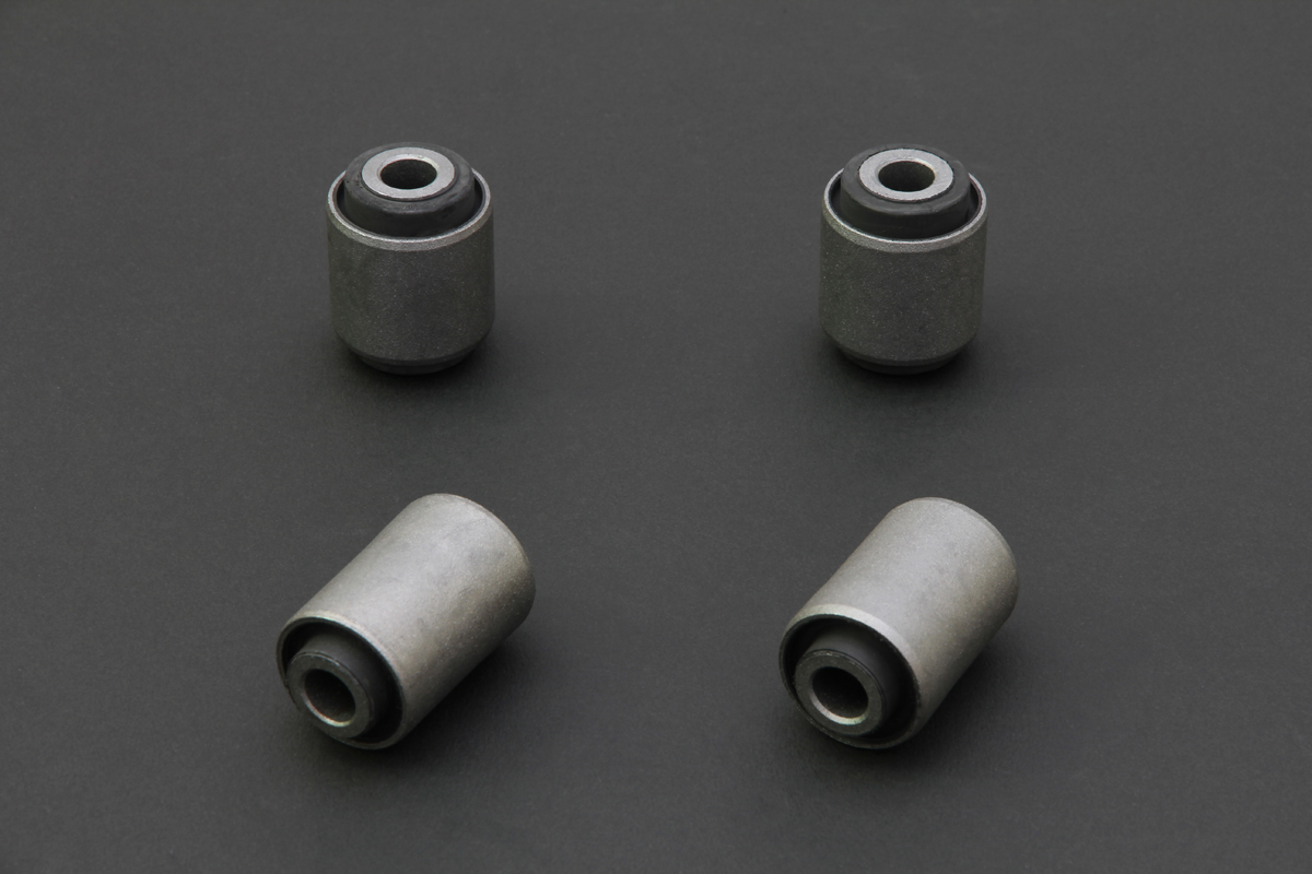 FORD FOCUS MK2/MAZDA3/MAZDA5 
Bakre Bärarm Bussning
(Hårdare Gummi) 4 St/Sats