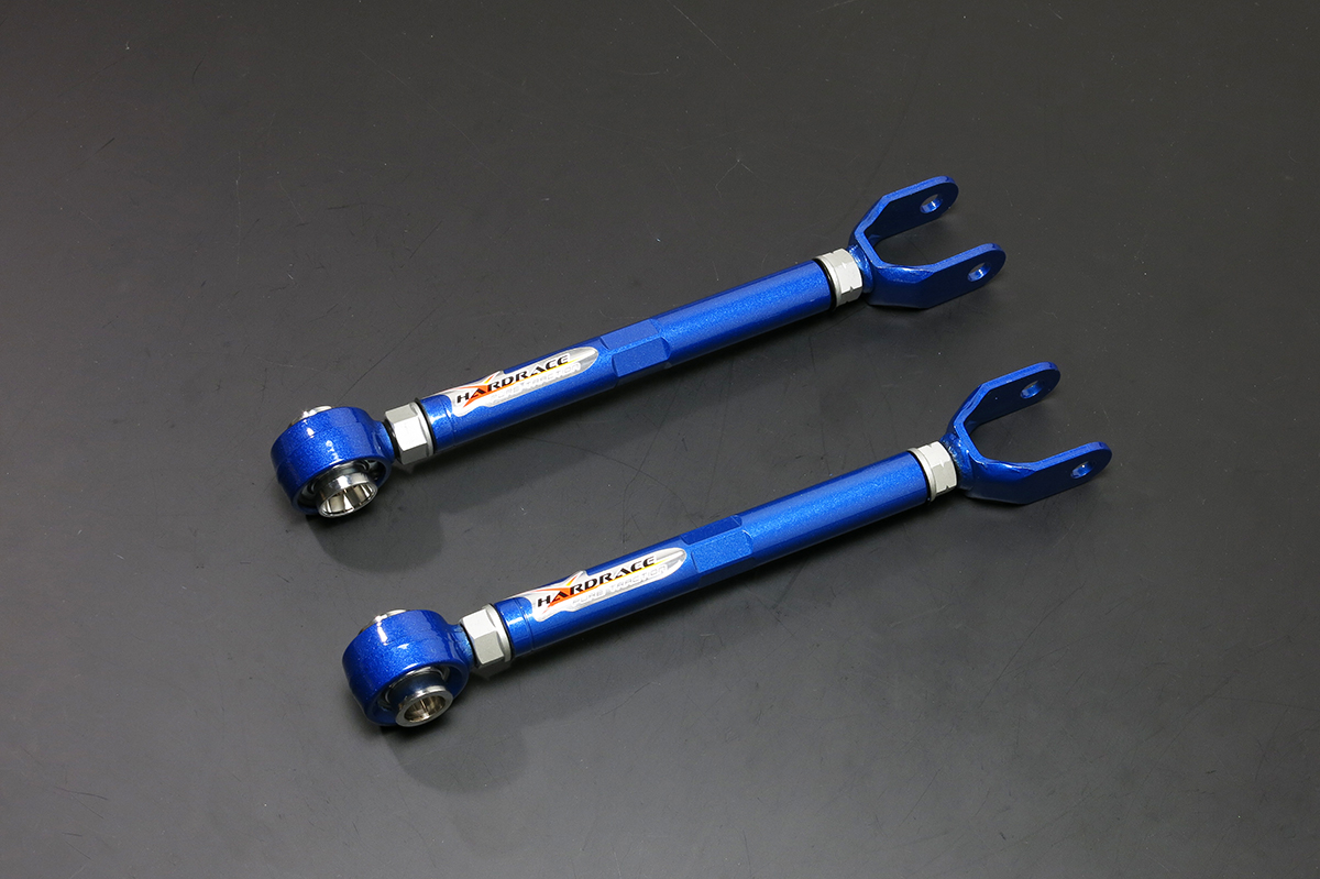 NISSAN 350Z '03-08/CIMA '01-06
INFINITI G35 '02-07/Q45 '01-06
Bakre Fäste stag / RADUIS ARM
(Länklager) 2 St/Sats