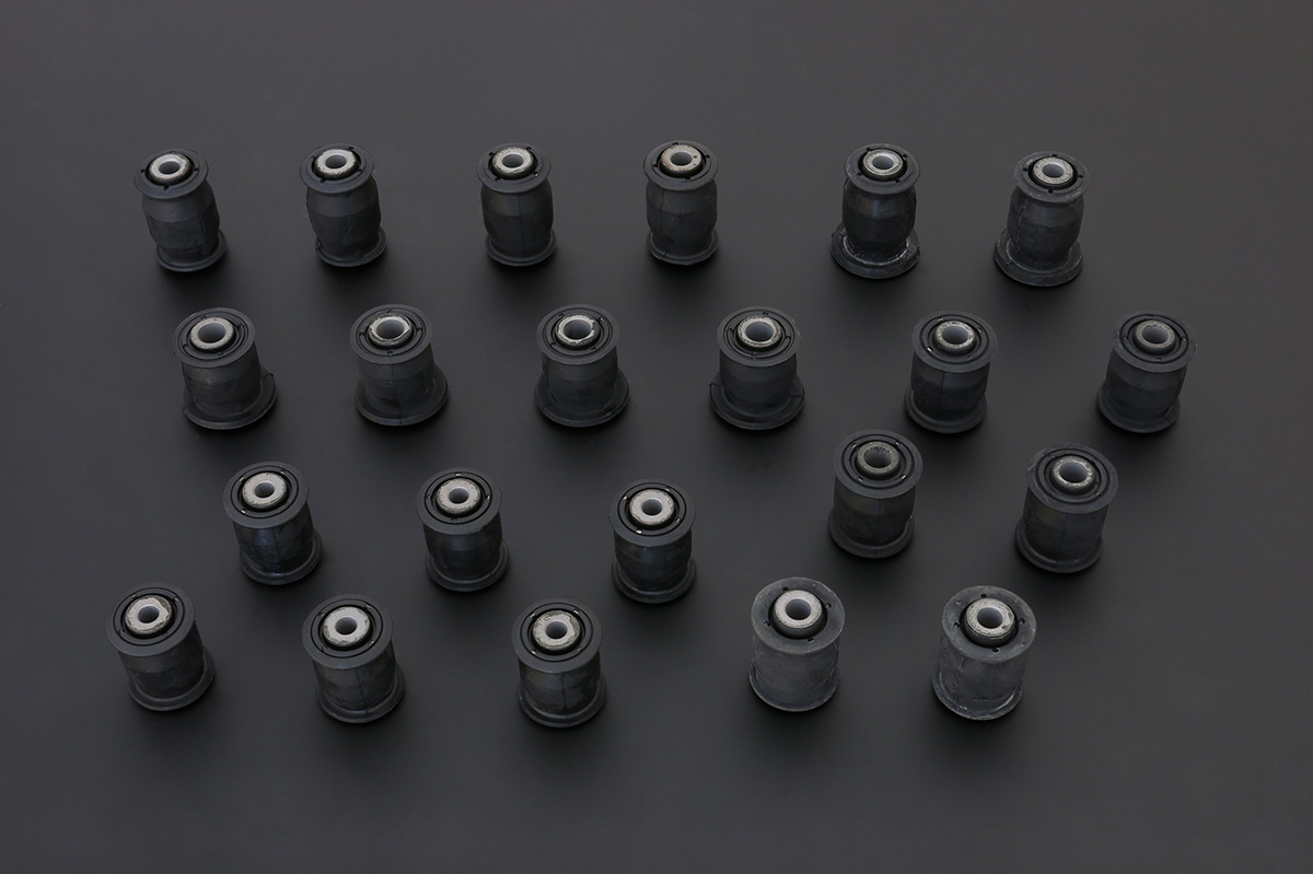 MAZDA MX-5 MIATA '89-97/ '98-05
COMPLETE BUSHING SET
(HARDEN RUBBER) 22 PCS/SET