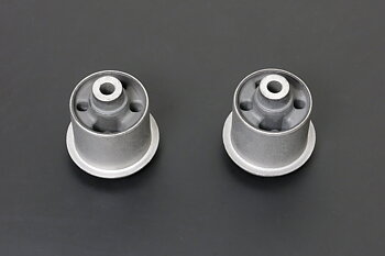 NISSAN TIDDA '04-/ LIVINA '06-/ SYLPHY '05-12/ SENTRA '12-20
NOTE '05-/ CUBE '02-/ MARCH '02-/ LUXGEN S5' 11-/U6 '13-
Bakre FRAME Bussning
(Hårdare Gummi) 2 St/Sats