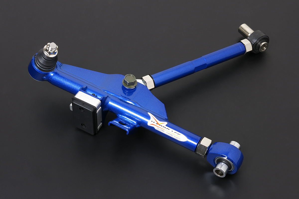 NISSAN 240SX S13
FRONT ADJUSTABLE LOWER CONTROL ARM
INCLUDED TENSION ROD - ONE PIECE DESIGN
25MM EXTEND - WIDY BODY USE(PILLOW BALL)
4PCS/SET