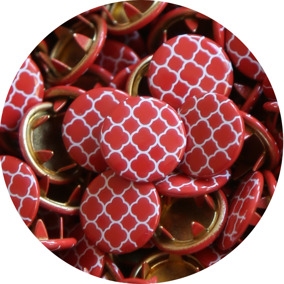 Röd quatrefoil