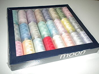 Coats Moon mixed box - light colours