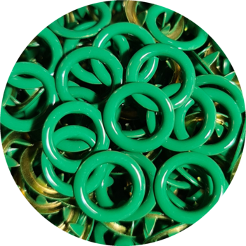Ring grass green