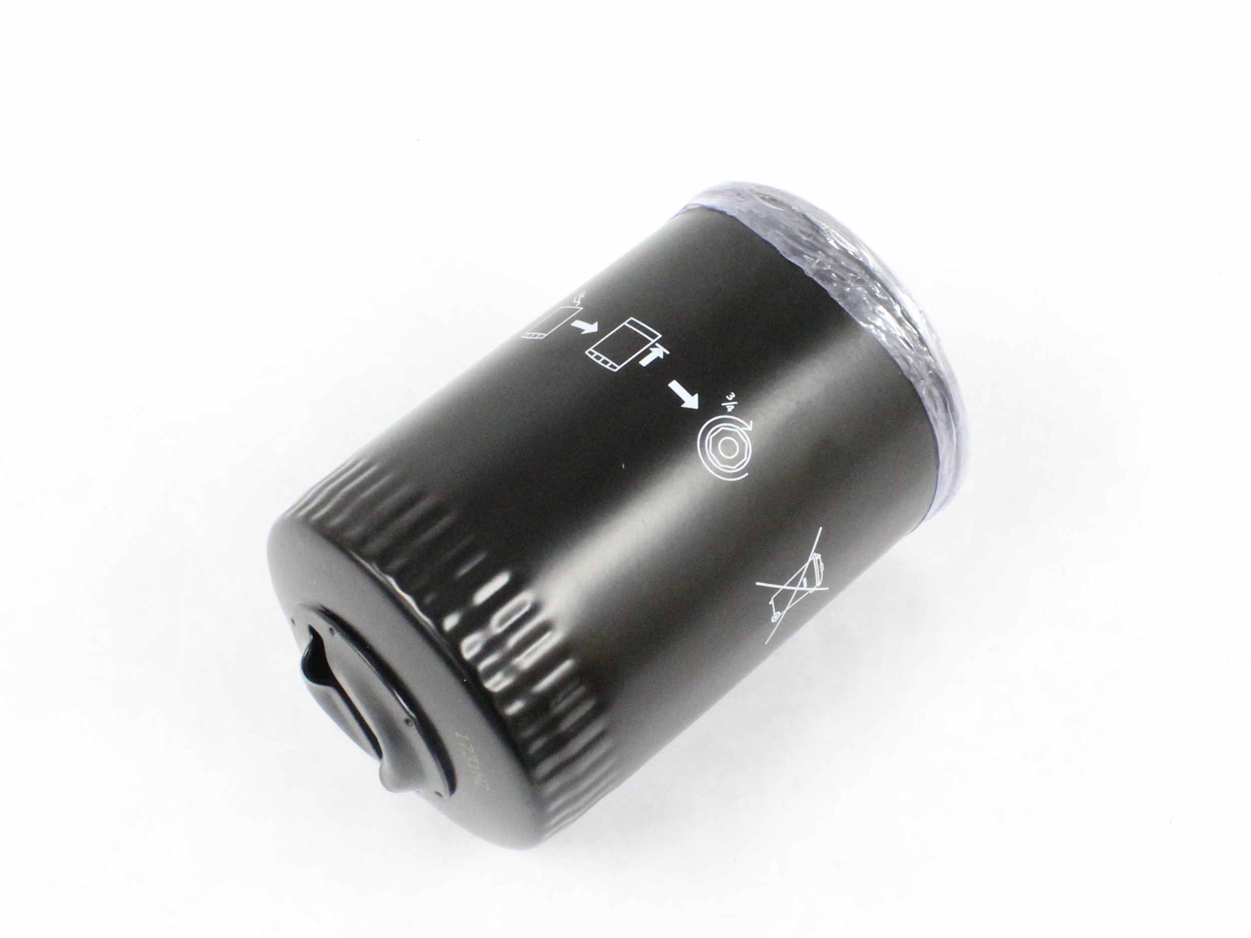 Oil filter, D24