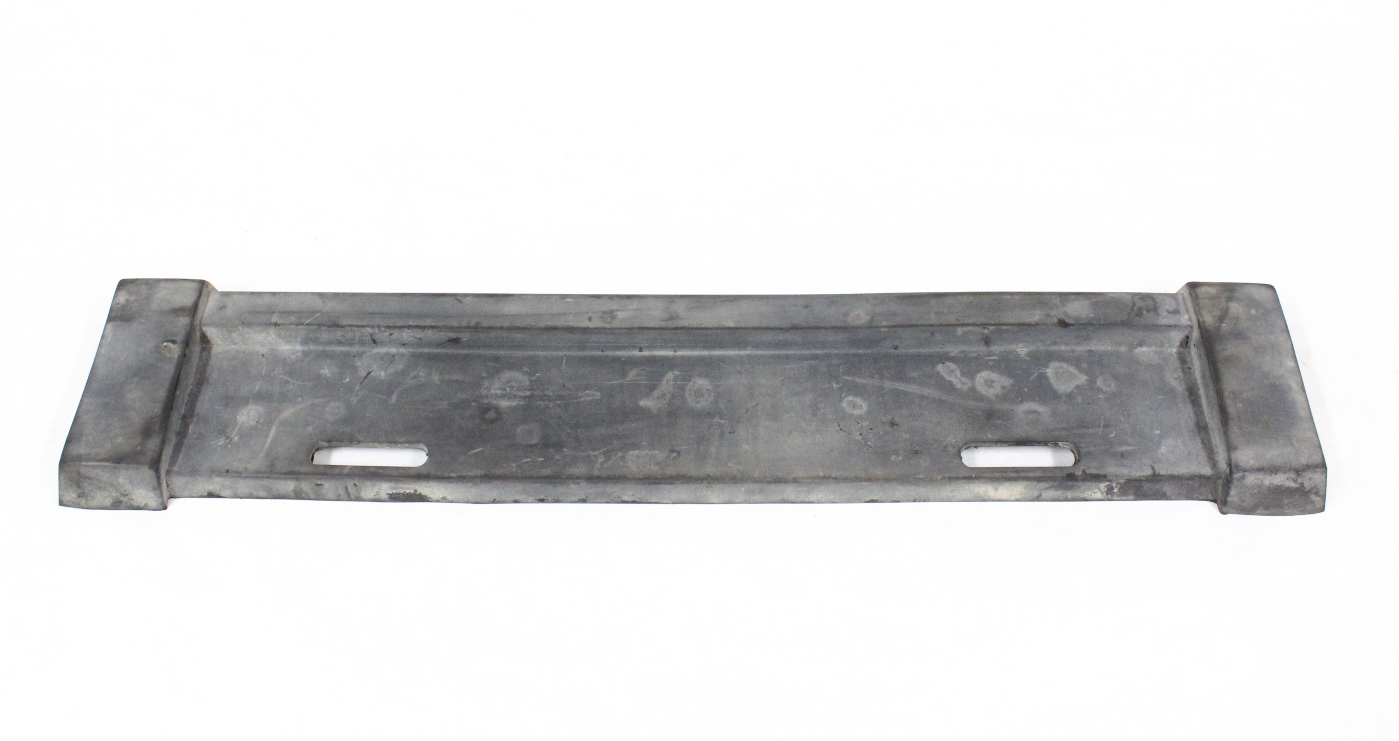 Rubber moulding, bumper front (centre)