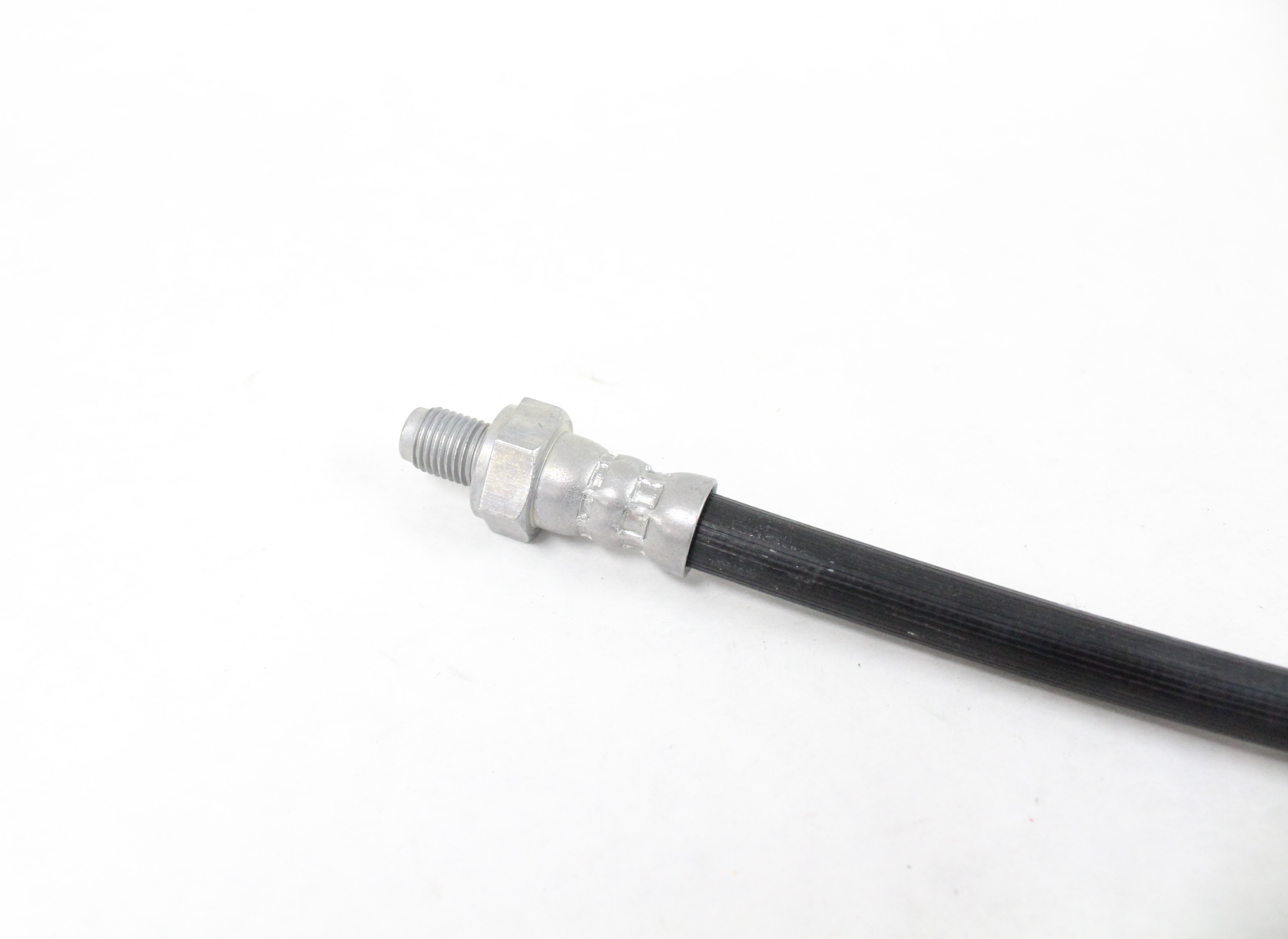 Brake hose front outer, 140 - 3