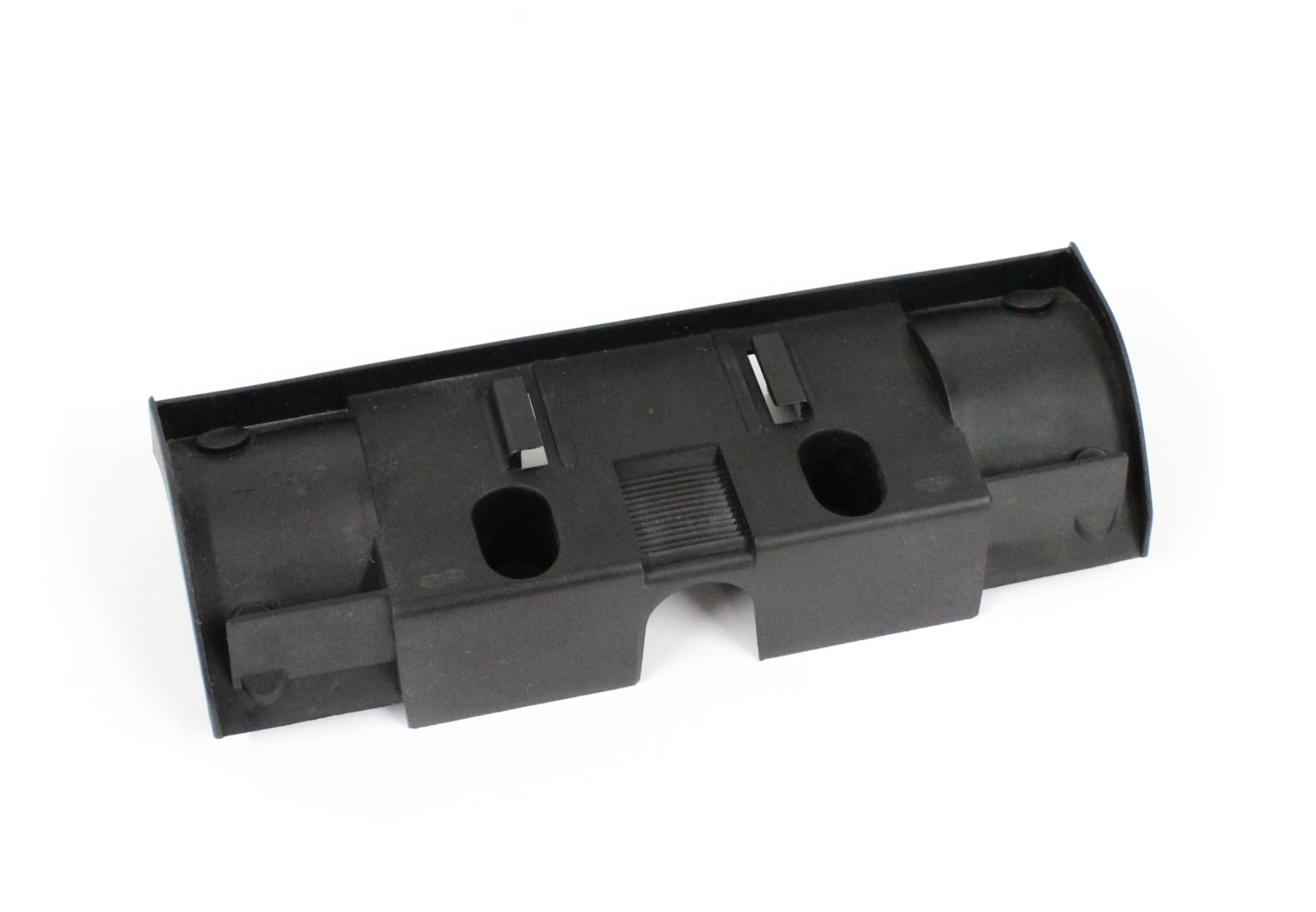 Mount, auxiliary brake light 245 1990-