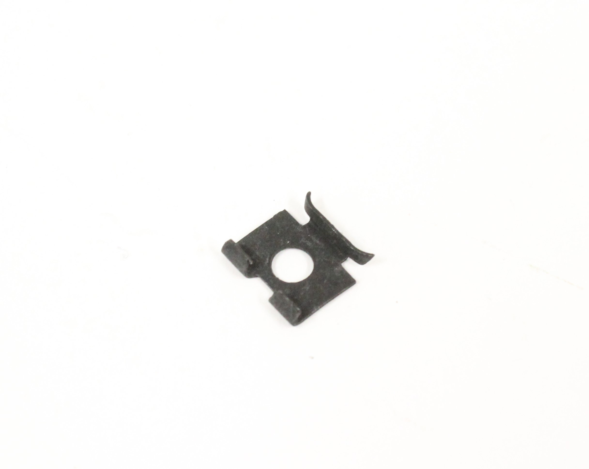 Clip, body trim side window P130