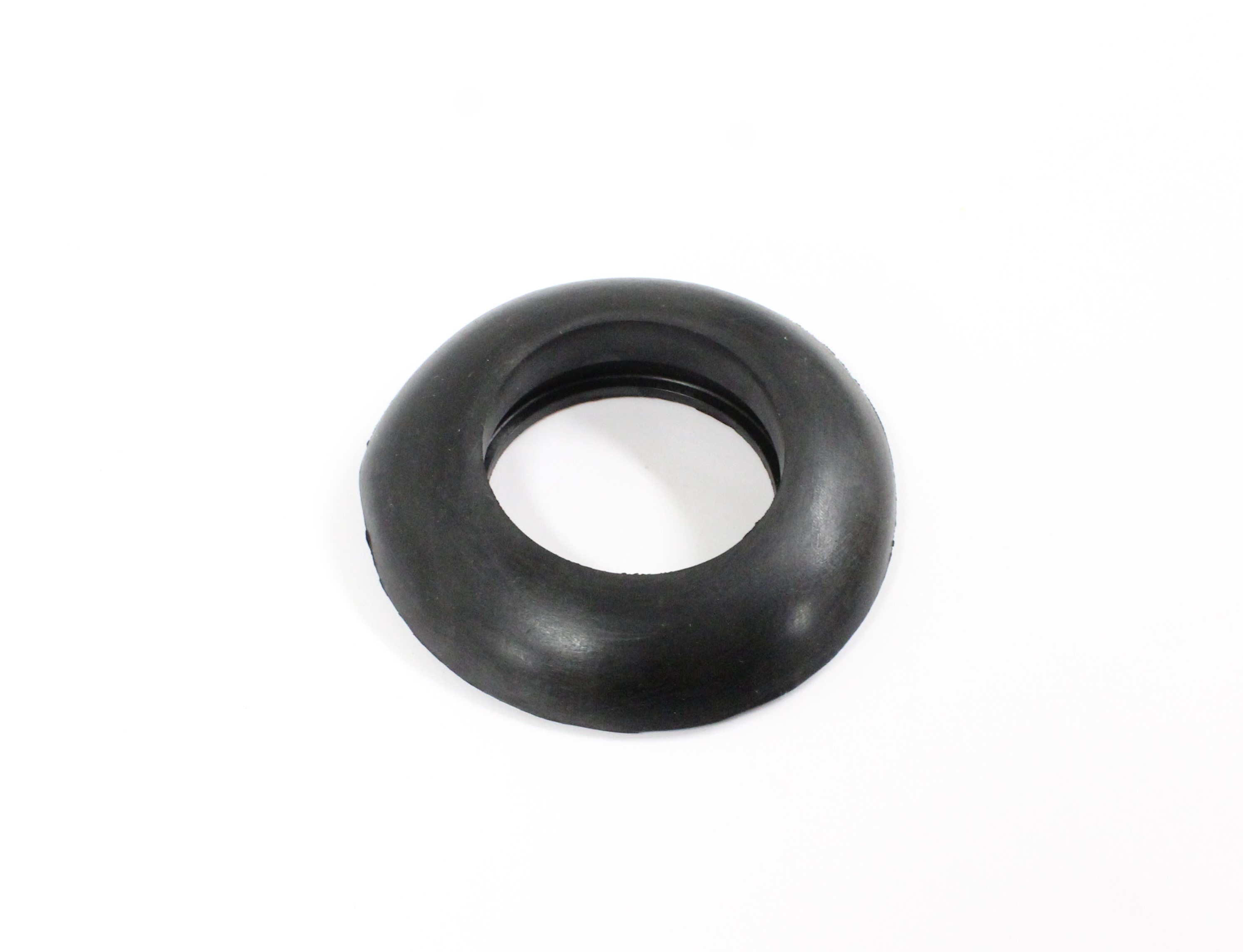Collar, fuel filler neck (Amazon)