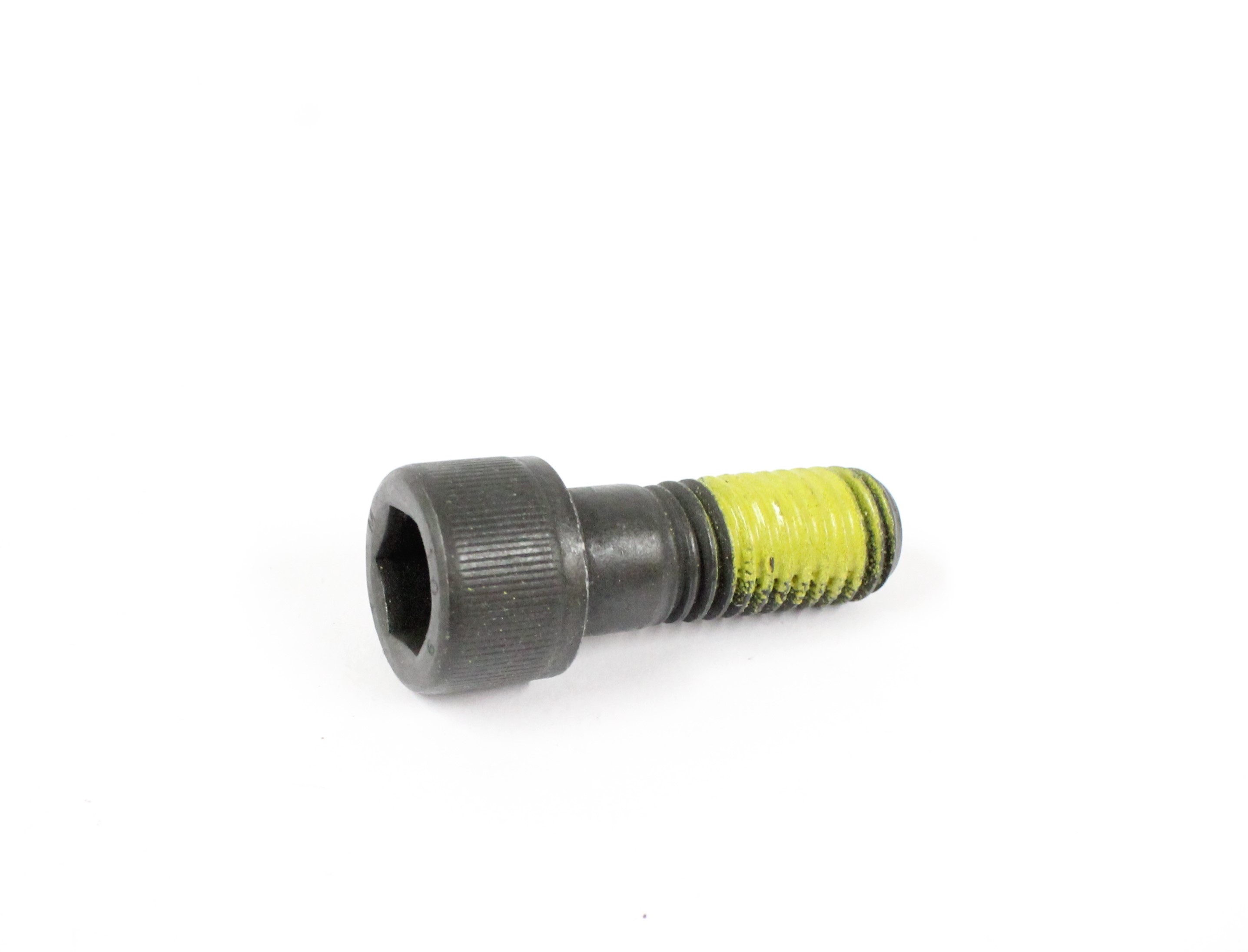 Bolt, brake caliper carrier
