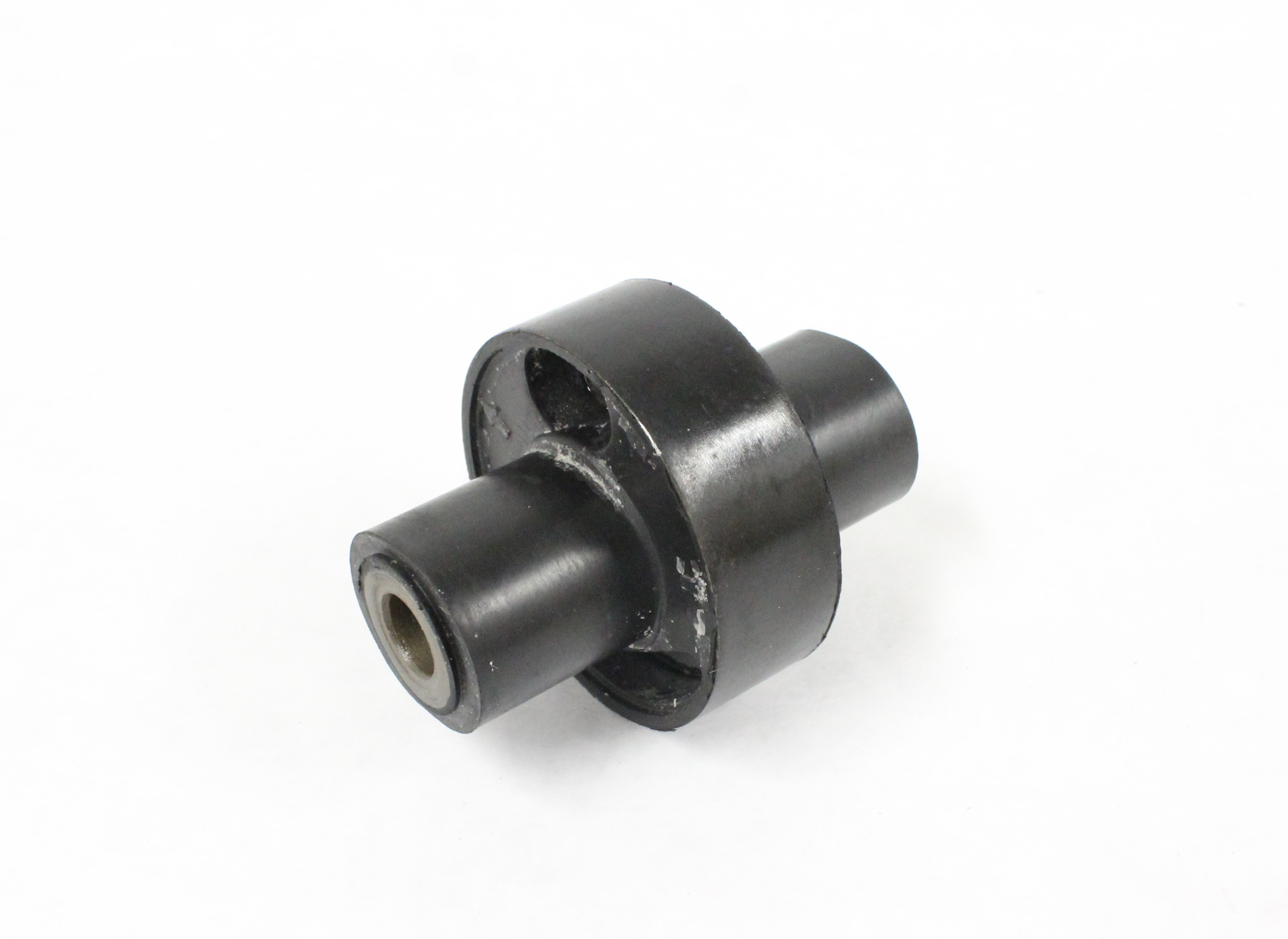 Transmission mount, B28 (M46, AW70/71)