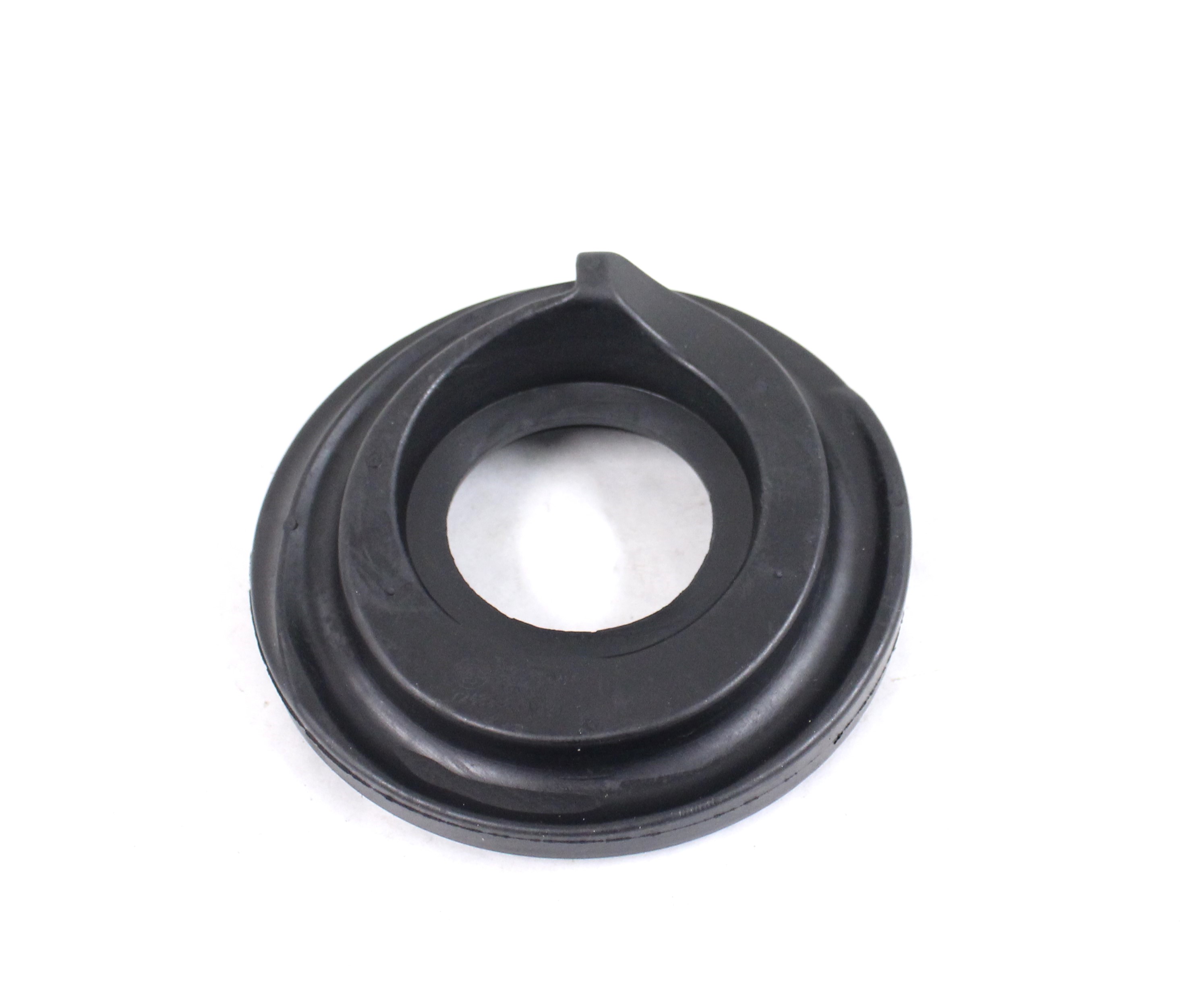 Rubber spacer, front spring 7/900 - 2