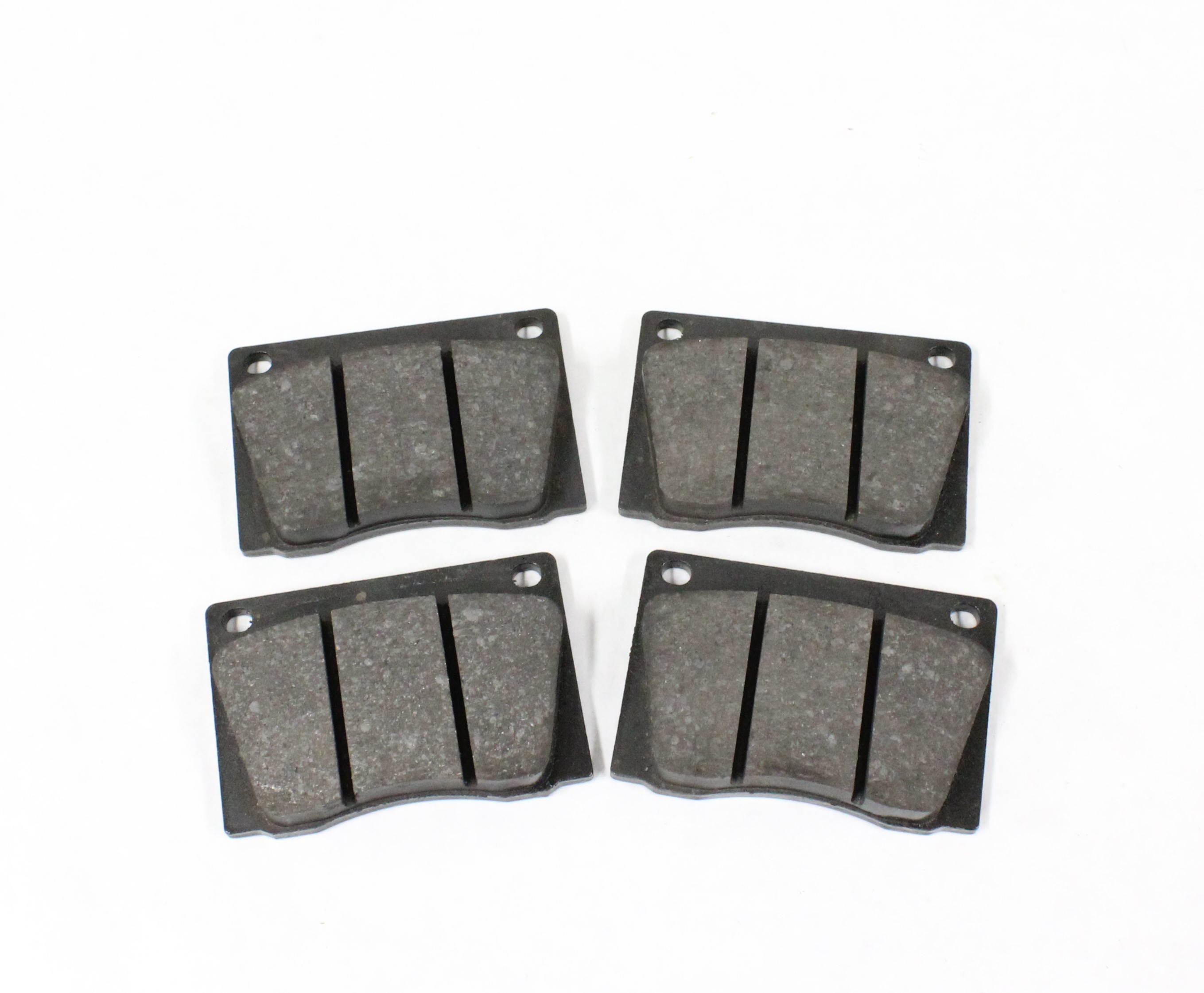 Bromsbeläggsats Fram, Amazon/P1800 B18 (1-krets)