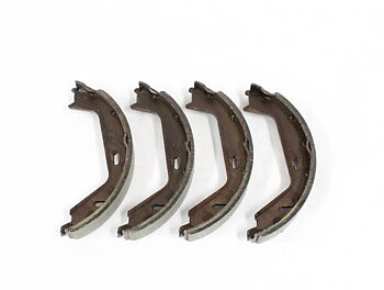 Hand brake shoe set, S60/S80/V70/XC70