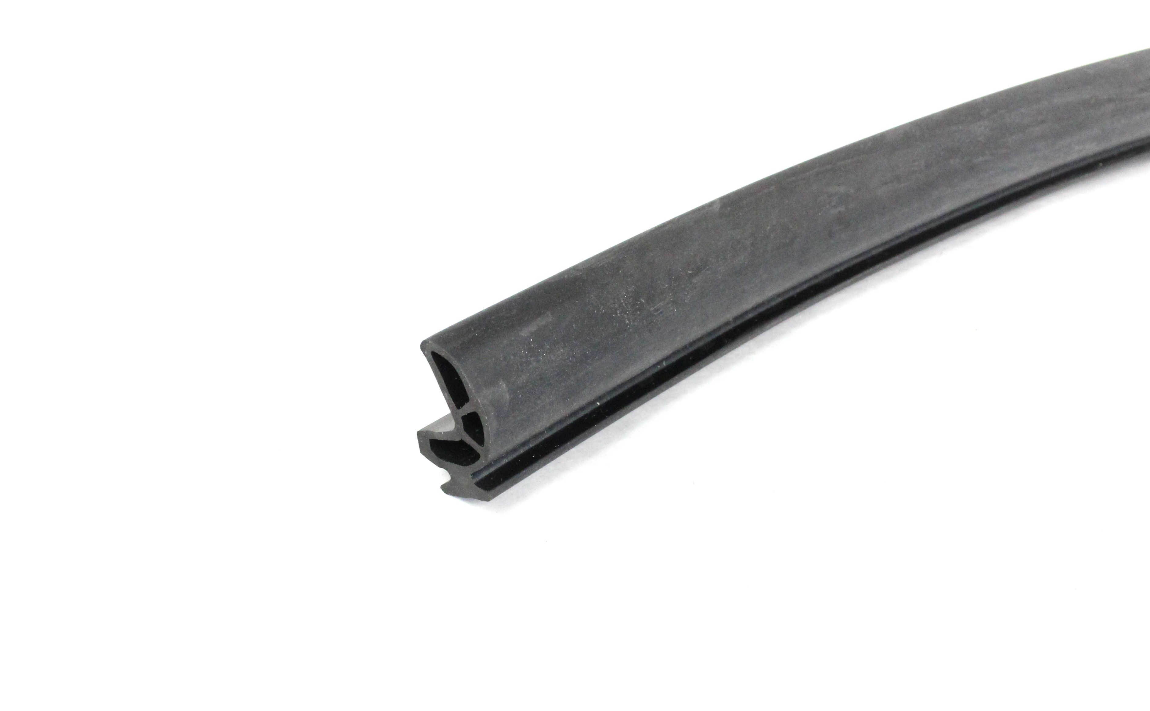 Trunk seal, 140/164/240/260 -78 2dr/4dr - 2