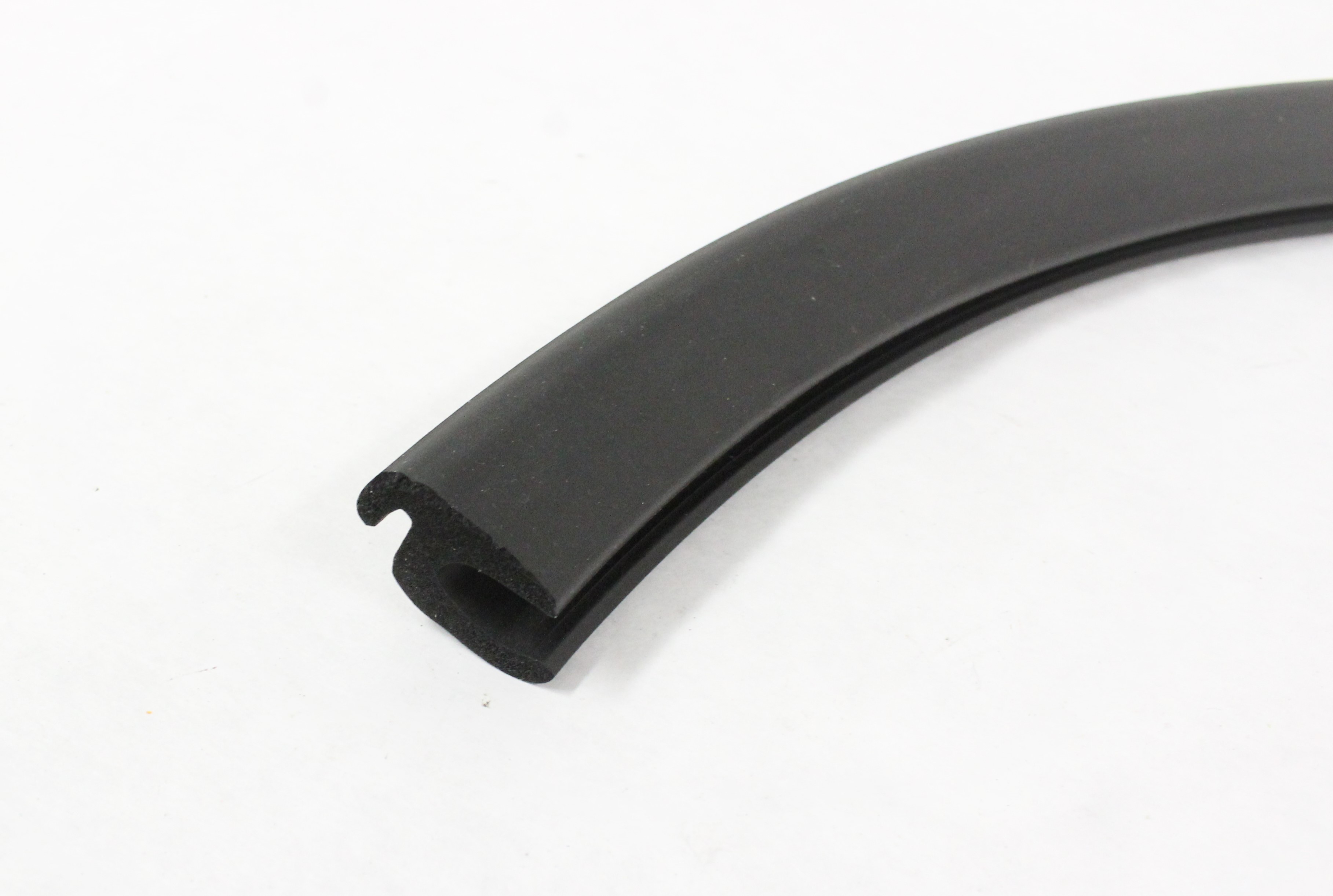 Trunk seal, Amazon 2/4dr - 2