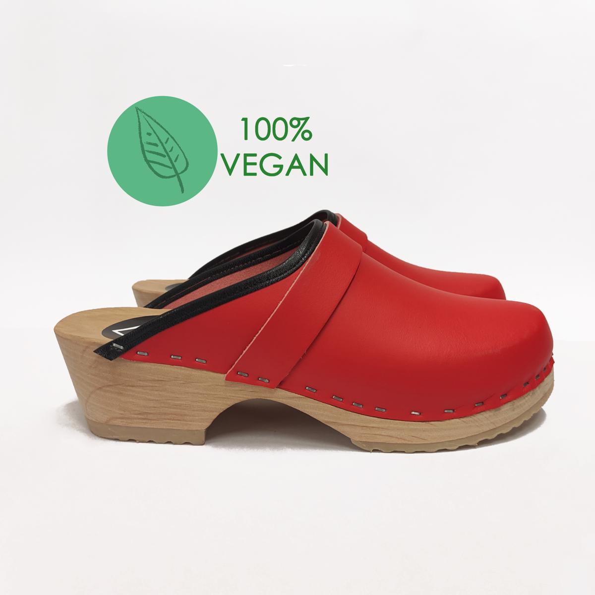 SWED2WALK Women Vegan clogs KLARA red