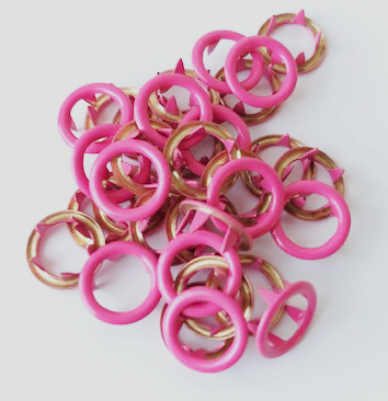 Snap-on button Ring Cherry