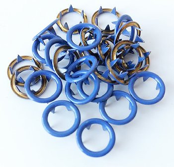 Snap-on button ring Pale blue