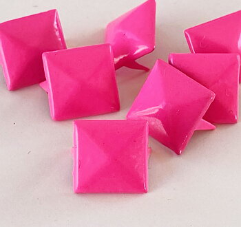 Rivet pink 12mm