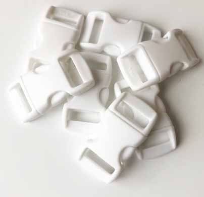 Buckle White
