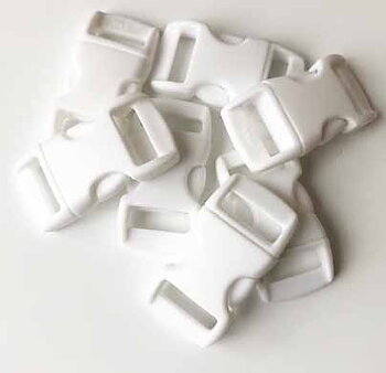 Buckle White