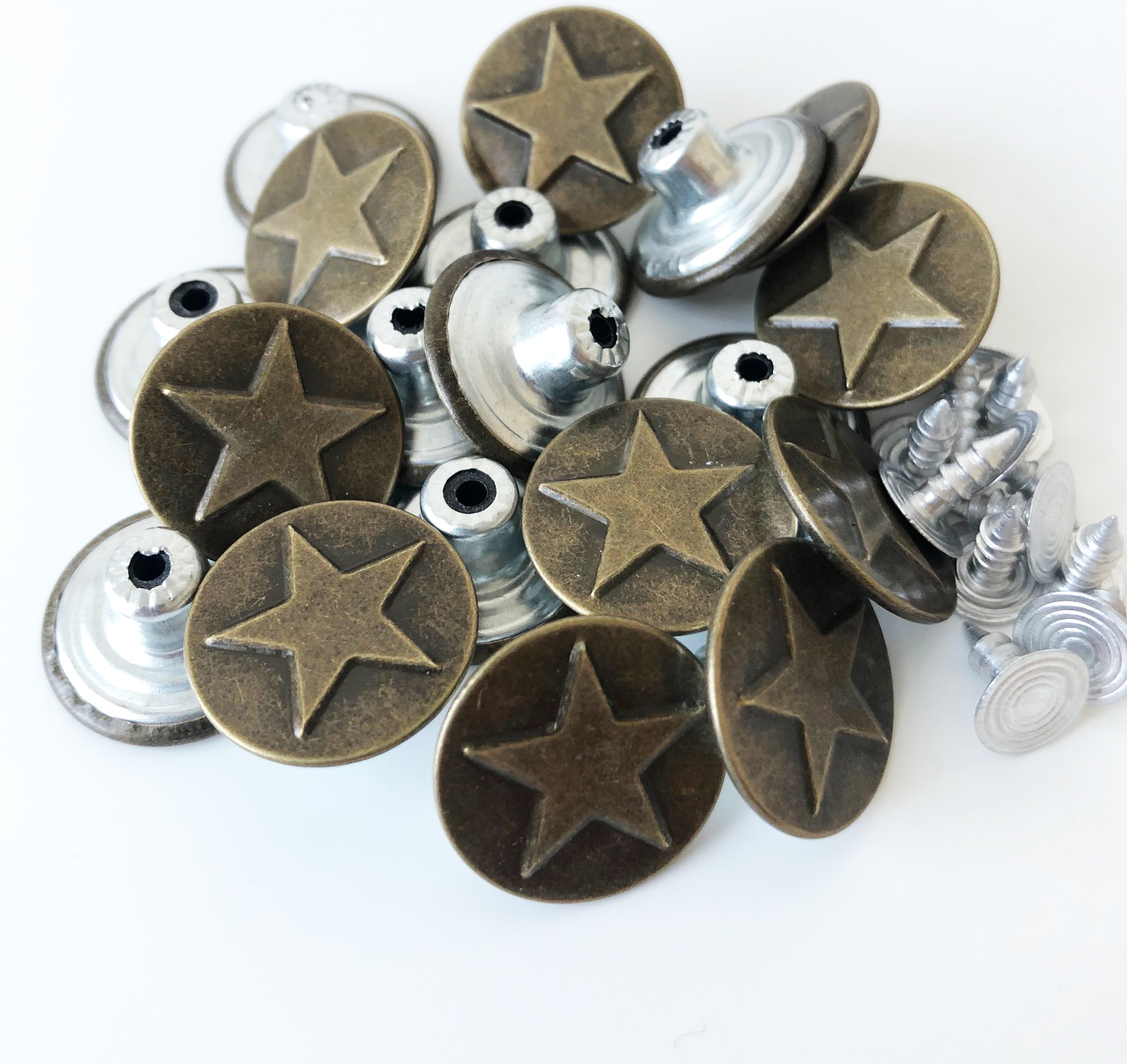 Jeans button star antique coloured