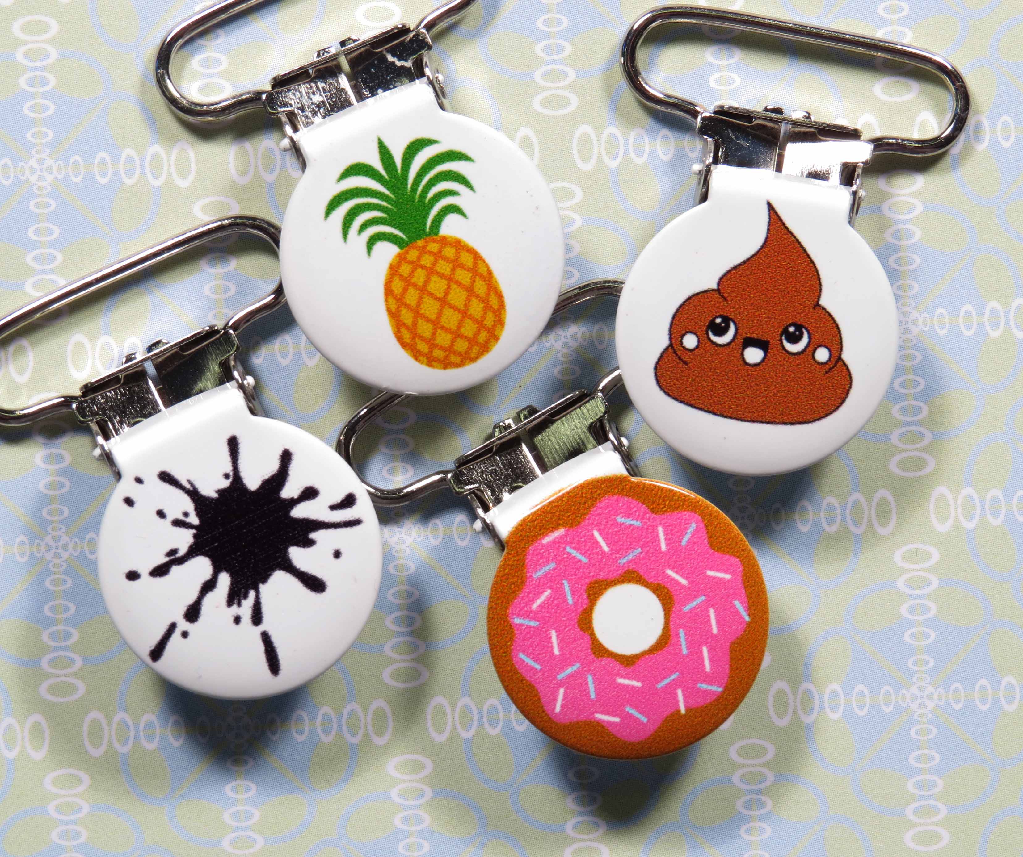Secret Gift pacifierclips small