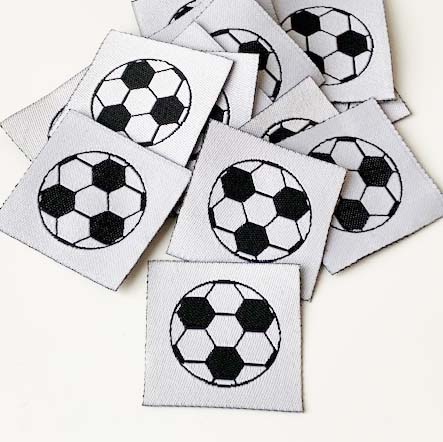Woven straightcut label Football
