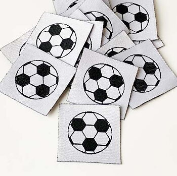 Woven straightcut label Football