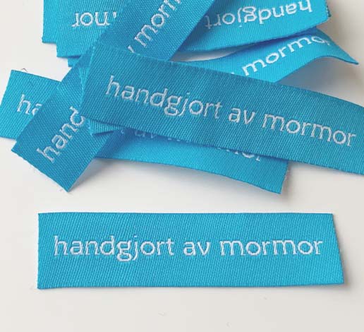 Woven straightcut label Handgjord av mormor turquise