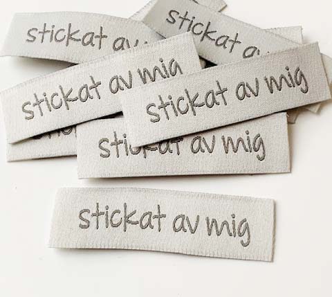 Vävd enkel lapp Stickat av mig grå