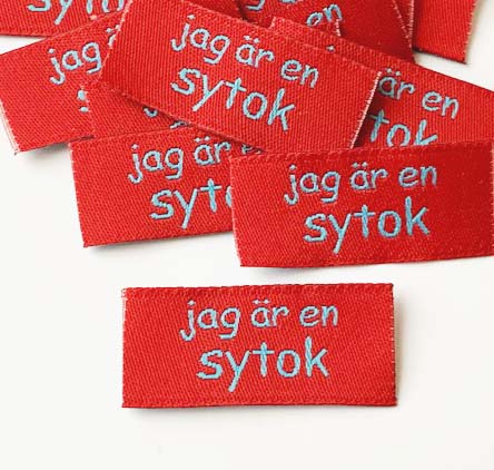 Vävd enkel lapp Jag är en sytok