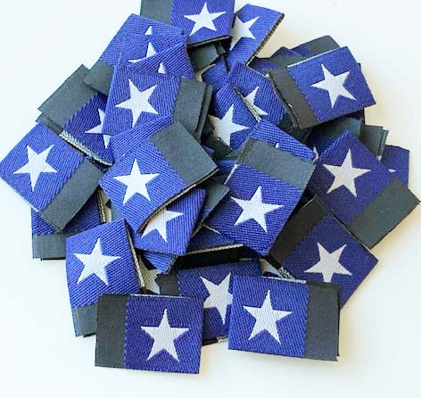 Woven folded label Navy with white star