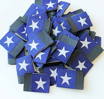 Woven folded label Navy with white star