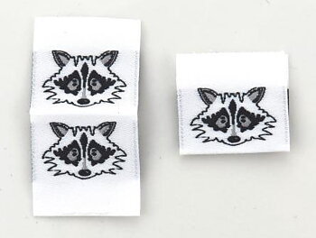 Woven folded label Racoon