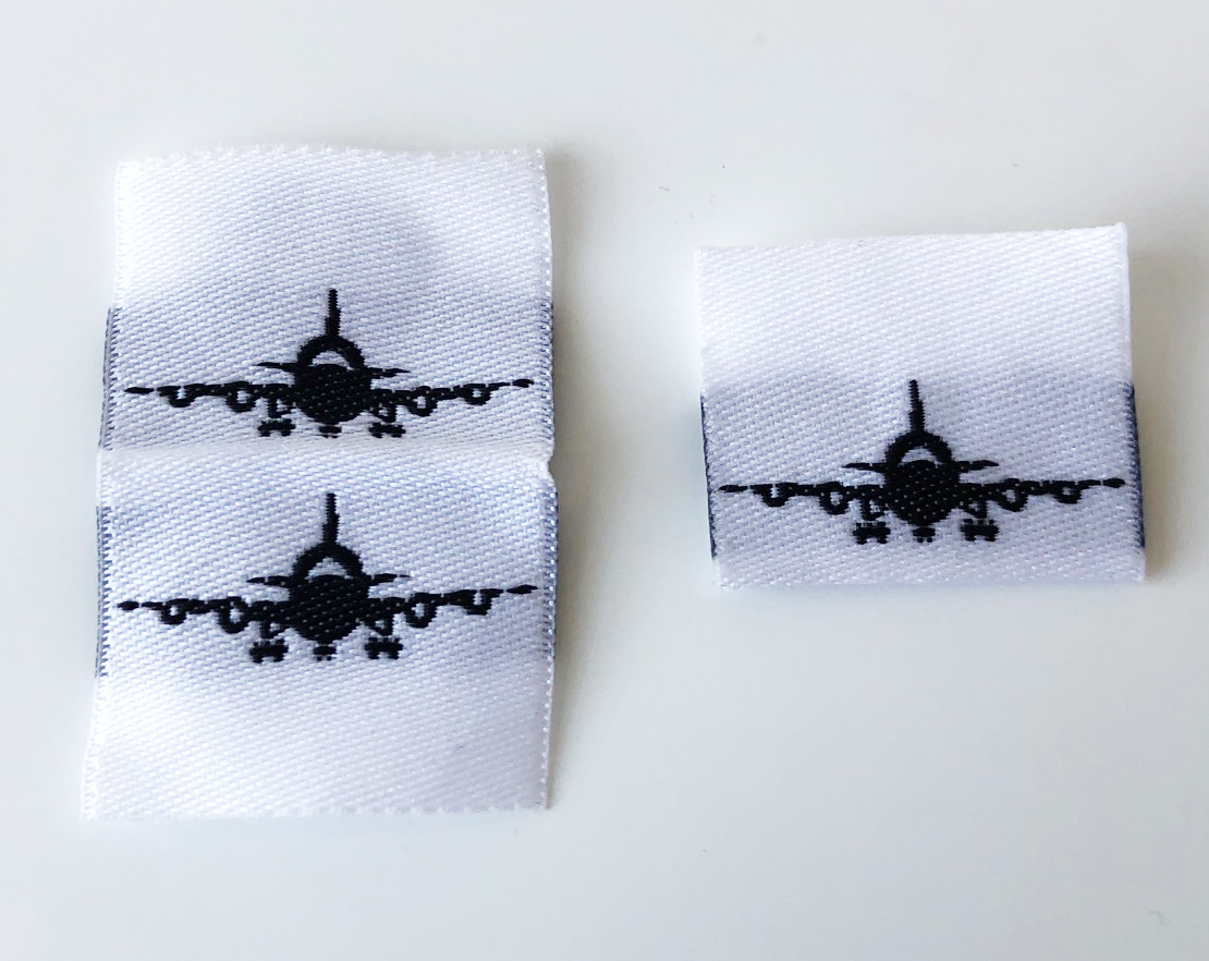 Woven folded label Airplane - 2