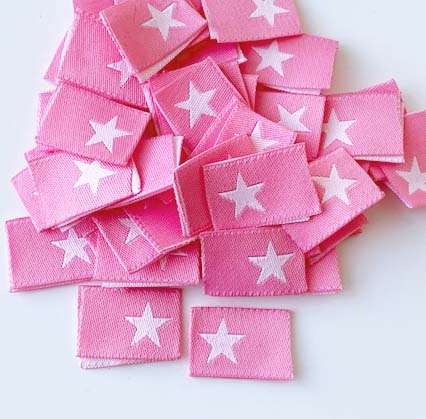 Woven folded label Pink with white star