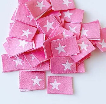 Woven folded label Pink with white star