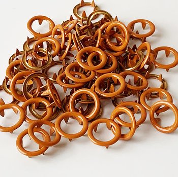 Snap-on button ring Ockra