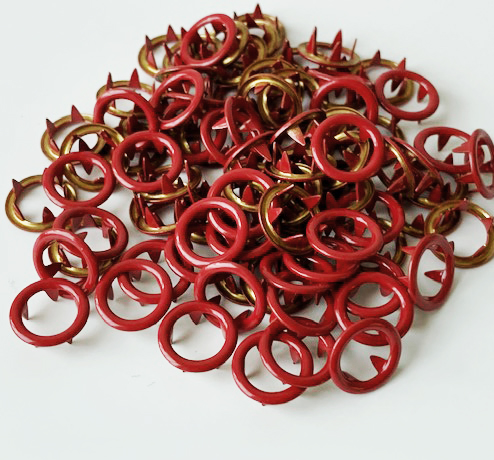 Snap-on button ring Dark red