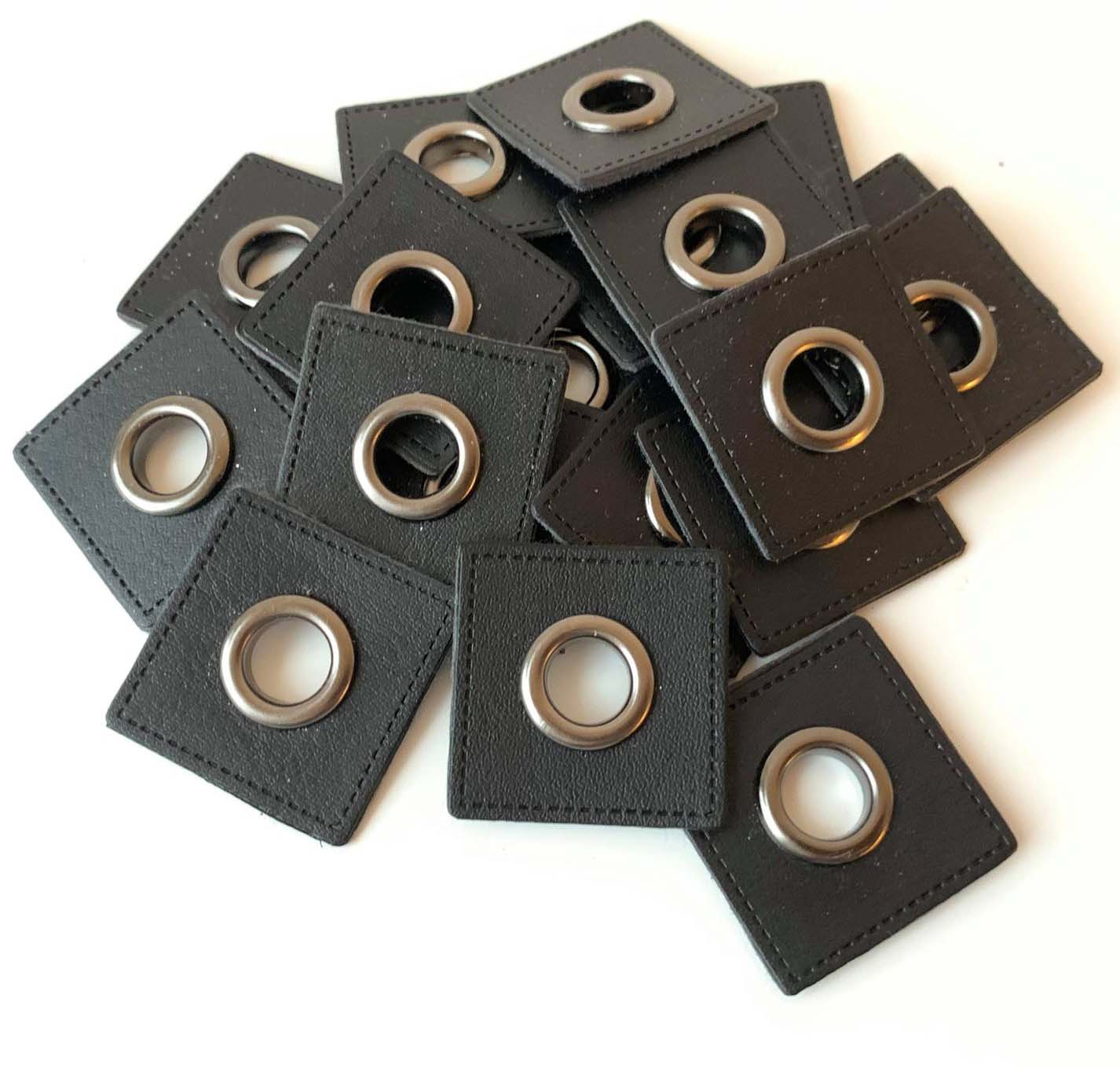 2-pack Eyelet badge, black leather - 2