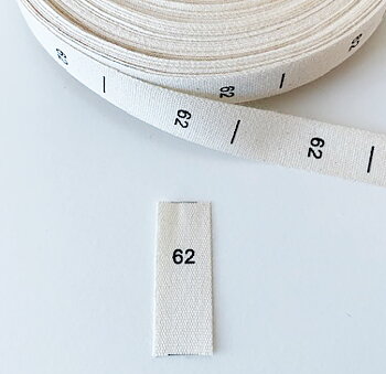 Printed cotton label to fold, size 68