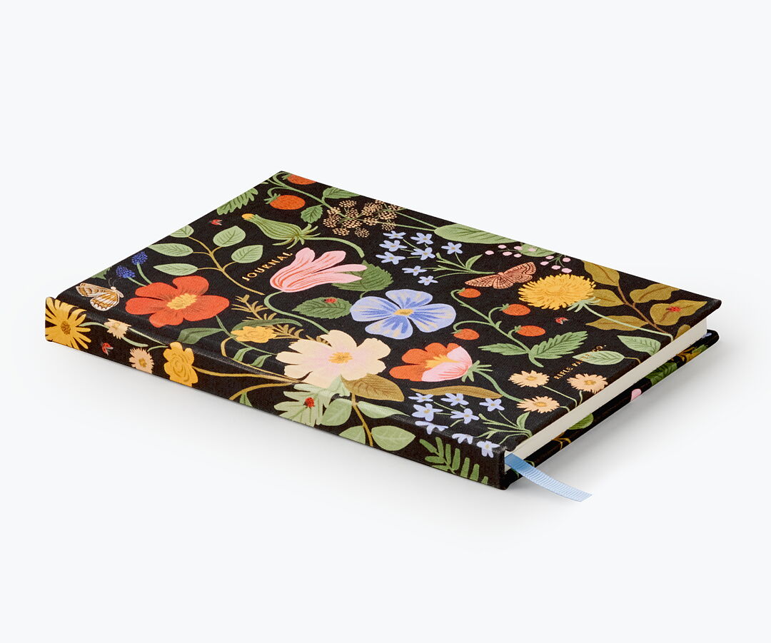 Strawberry Fields Fabric Journal - P A R L E B O