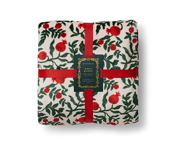 Christmastide Pomegrante Fleece Filt