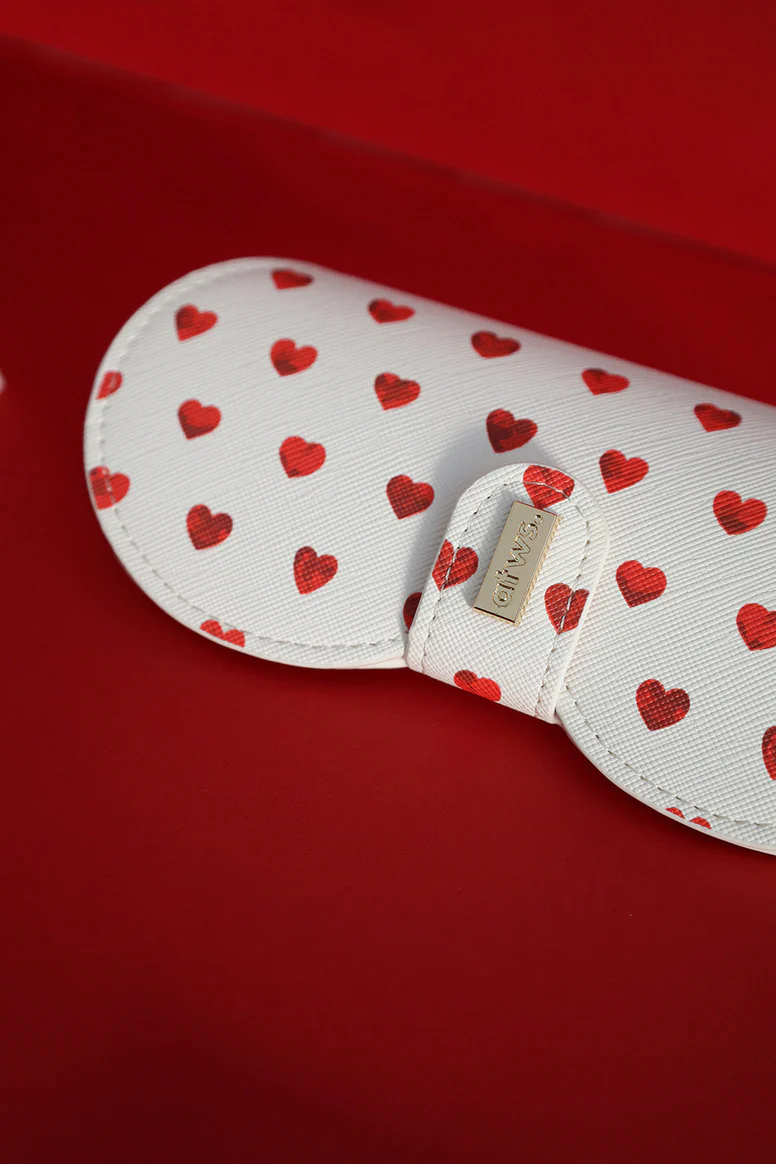 Heart Glasses Clip Cases - 5
