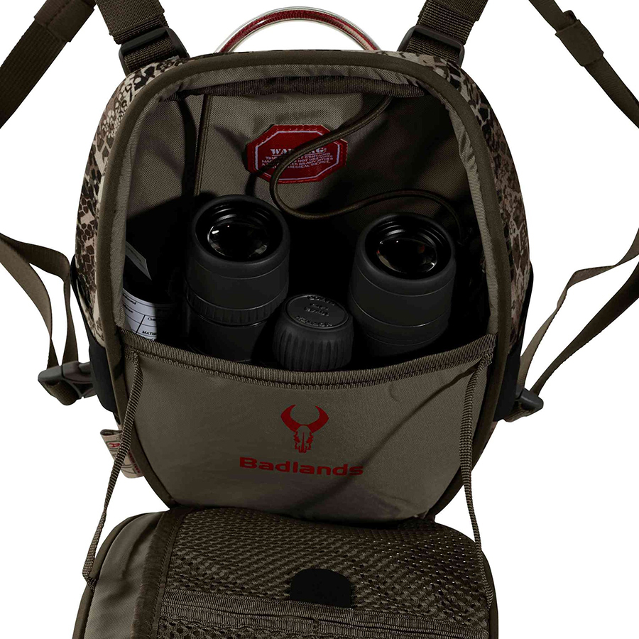 Badlands Mag Bino Case Approach